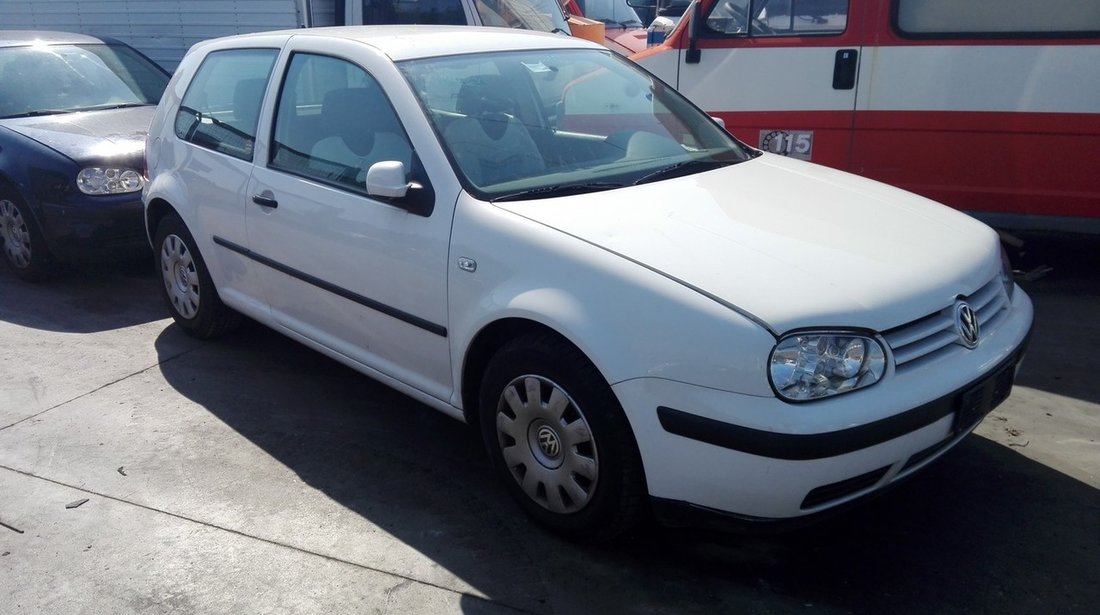 Volkswagen Golf 4 3usi an fab.2001 1.9tdi tip motor ASV