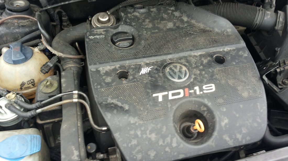 volkswagen golf 4 an 2000 motor 1.9tdi tip AHF