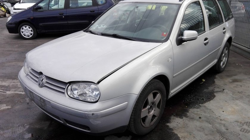 Volkswagen golf 4 combi , an fabricatie 2000 , 1.6 8v tip motor akl (1)