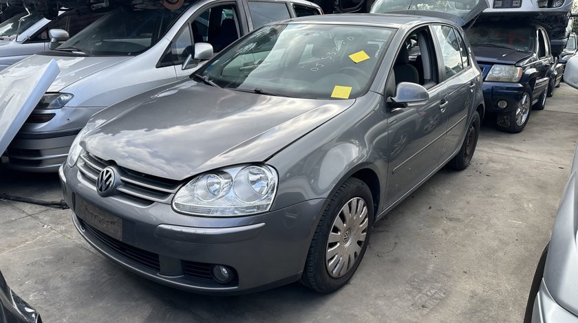 Volkswagen Golf 5 1.6 8v tip BSE cutie 5+1trepte tip JHT