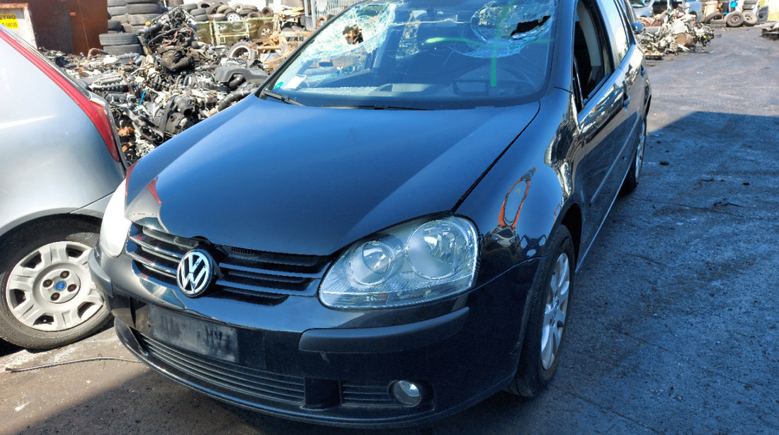 Volkswagen Golf 5 1.6 tip BSE . cutie tip FUH