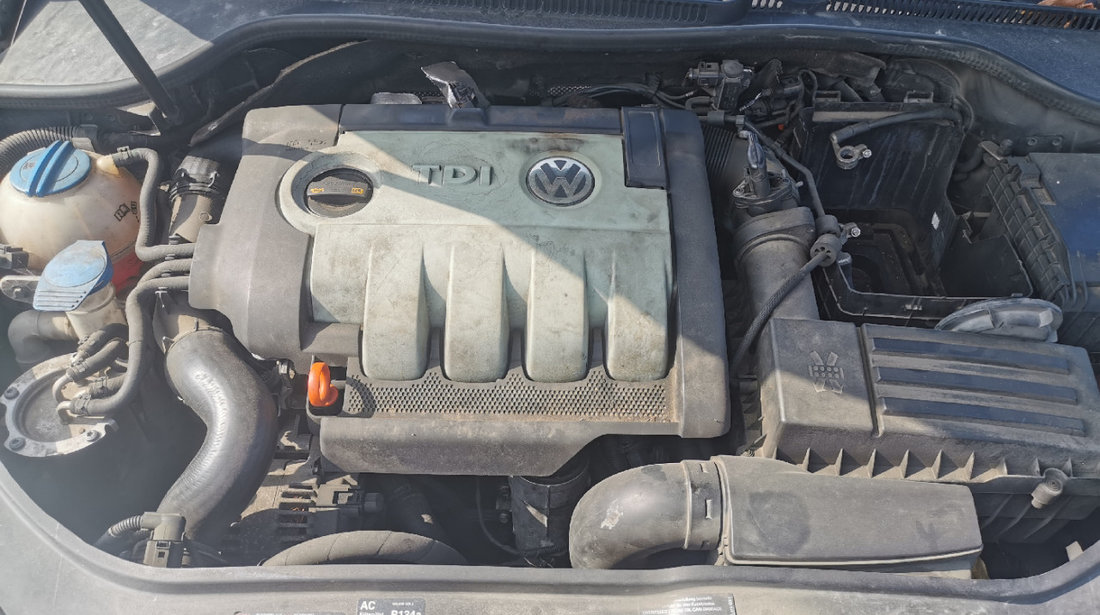 Volkswagen Golf 5 1.9tdi tip BLS cutie JCR