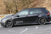 Volkswagen Golf 7 R - Poze Spion
