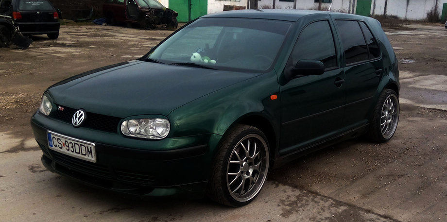 Volkswagen Golf AJM