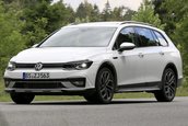 Volkswagen Golf Alltrack - Poze spion