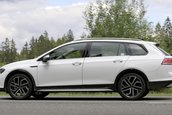 Volkswagen Golf Alltrack - Poze spion