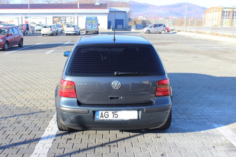 Volkswagen Golf benzina