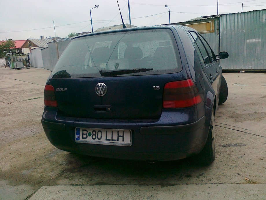 Volkswagen Golf benzina