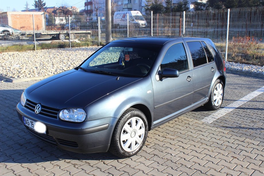 Volkswagen Golf benzina