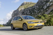 Volkswagen Golf Facelift - Noi poze