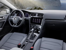 Volkswagen Golf Facelift - Noi poze