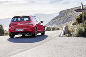 Volkswagen Golf Facelift - Noi poze