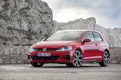 Volkswagen Golf Facelift - Noi poze