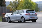 Volkswagen Golf GTE necamuflat - Poze spion noi