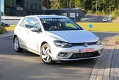 Volkswagen Golf GTE necamuflat - Poze spion noi