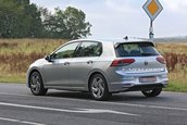 Volkswagen Golf GTE necamuflat - Poze spion noi