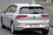 Volkswagen Golf GTE necamuflat