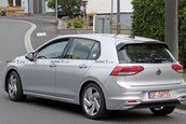 Volkswagen Golf GTE necamuflat