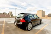 Volkswagen Golf GTI 20th Anniversary Edition cu 22.113 kilometri la bord