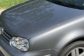 Volkswagen Golf GTI cu 2.088 de kilometri la bord