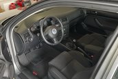 Volkswagen Golf GTI cu 3.981 de kilometri la bord