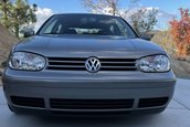 Volkswagen Golf GTI cu 3.981 de kilometri la bord