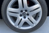 Volkswagen Golf GTI cu 3.981 de kilometri la bord