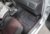 Volkswagen Golf GTI cu 8.893 de kilometri la bord