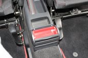 Volkswagen Golf GTI cu 8.893 de kilometri la bord