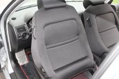 Volkswagen Golf GTI cu 8.893 de kilometri la bord