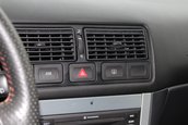 Volkswagen Golf GTI cu 8.893 de kilometri la bord