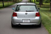 Volkswagen Golf GTI cu 8.893 de kilometri la bord