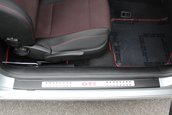 Volkswagen Golf GTI cu 8.893 de kilometri la bord
