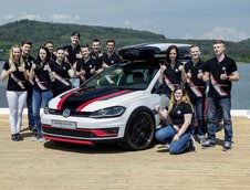 Volkswagen Golf GTI Next Level si Golf Variant TGI GMOTION