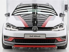 Volkswagen Golf GTI Next Level si Golf Variant TGI GMOTION
