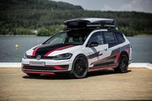 Volkswagen Golf GTI Next Level si Golf Variant TGI GMOTION