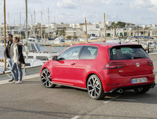 Volkswagen Golf GTI si GTI Performance