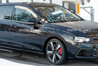 Volkswagen Golf GTI TCR poze spion