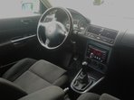 Volkswagen Golf Highline 1.6 16V 105 CP