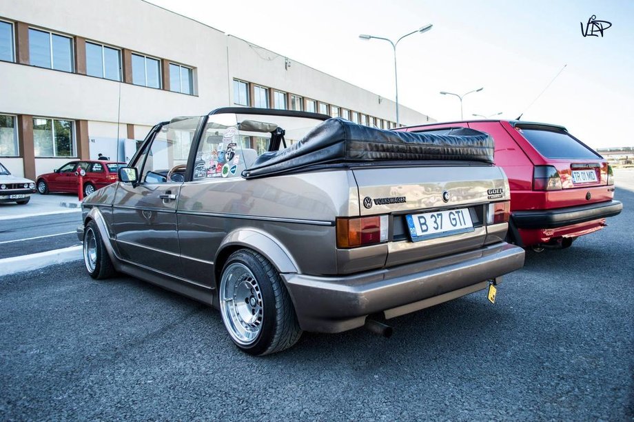 Volkswagen Golf Karmann Cabrio