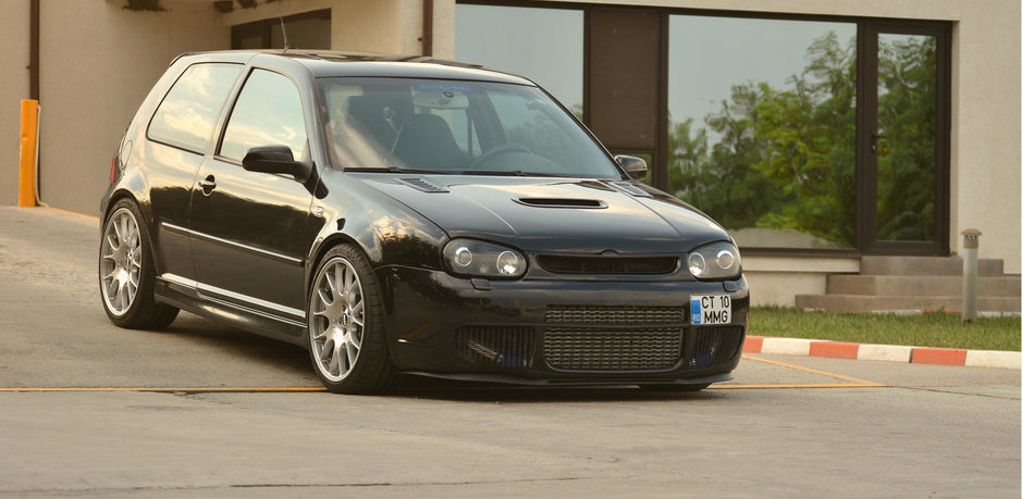 Volkswagen Golf Mk4 de 720 cp by Exelixis Motorsport