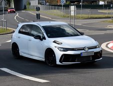Volkswagen Golf R 350 - Poze spion