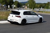 Volkswagen Golf R 350 - Poze spion