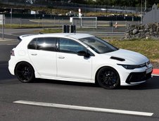 Volkswagen Golf R 350 - Poze spion