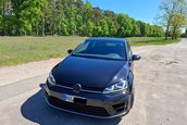Volkswagen Golf R cu motor turbo de 2.5 litri