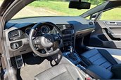 Volkswagen Golf R cu motor turbo de 2.5 litri