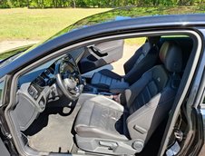Volkswagen Golf R cu motor turbo de 2.5 litri