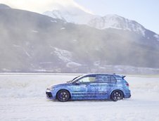 Volkswagen Golf R Facelift si Volkswagen Golf R Variant Facelift