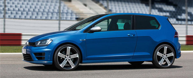 Volkswagen Golf R: Noi imagini cu hot-hatch-ul german