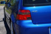 Volkswagen Golf R32 cu 1.142 de kilometri la bord